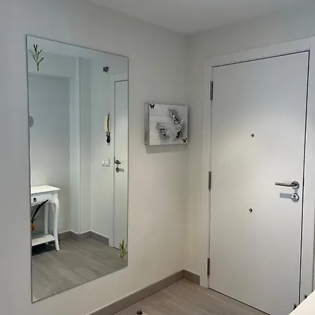 アパート Campanas Haus サンティアゴ・デ・コンポステーラ